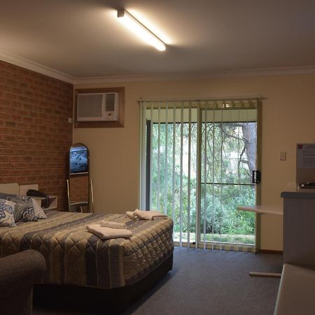 Burra Motor Inn Exterior photo
