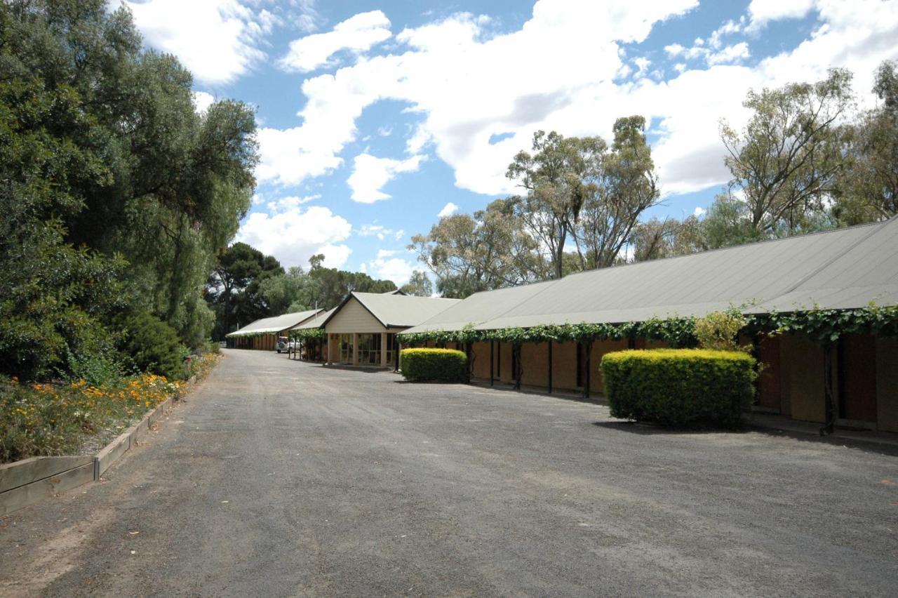 Burra Motor Inn Exterior photo