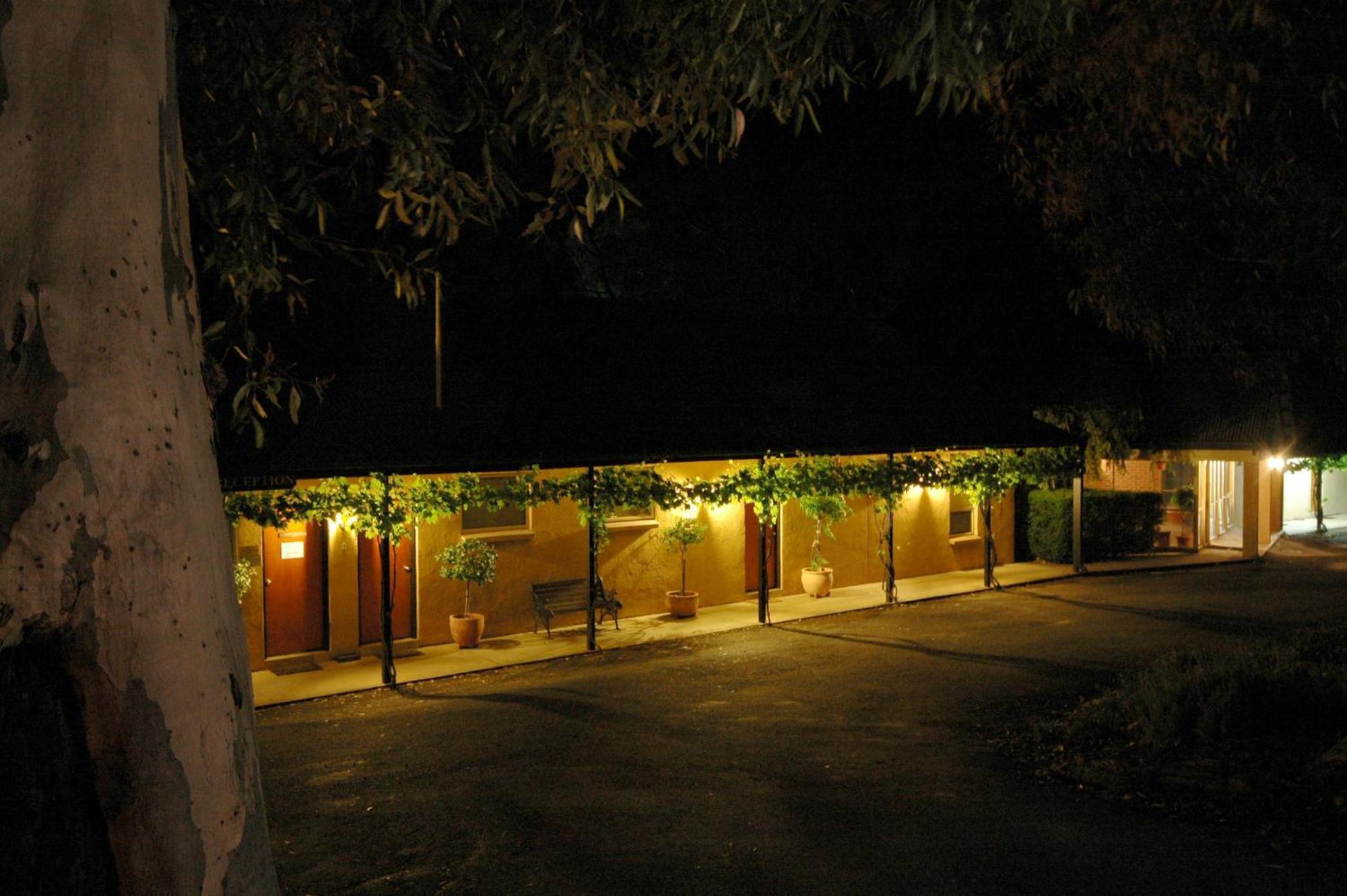 Burra Motor Inn Exterior photo