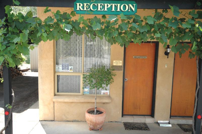 Burra Motor Inn Exterior photo